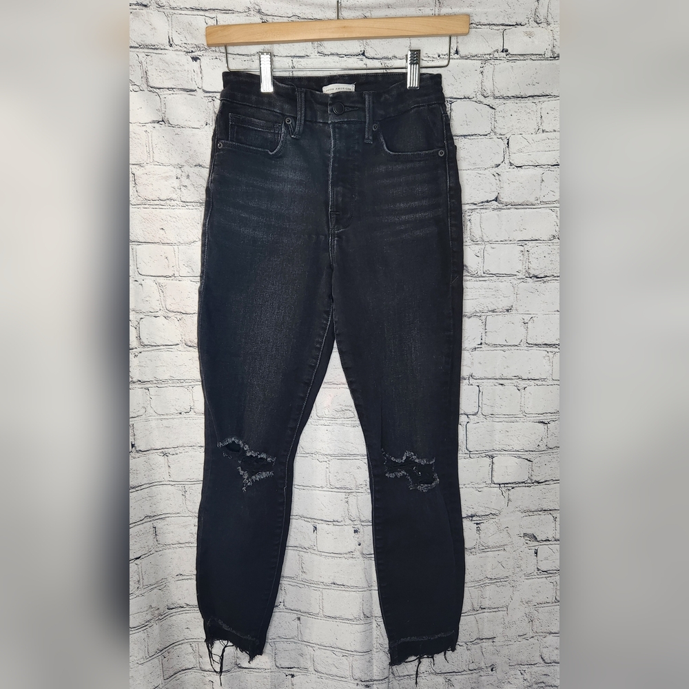 Good American Good Legs Crop Raw Step Hem Jean Size 26 - Picture 1 of 8